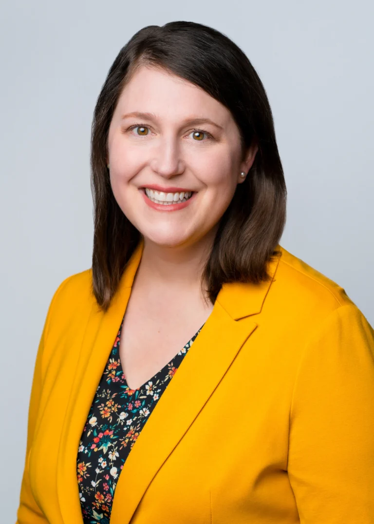 Laura Strange | bio pic